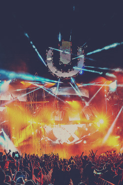 rave-republic:  Ultra Music Festival 2015 | Rudgr