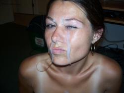 (via Some concealer before she applies her makeup. - Imgur)