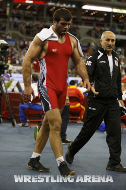 wrestler-bulges:  Timo Kallio and Vasil Imerlishvili on 2013 Greco-Roman World Championship.