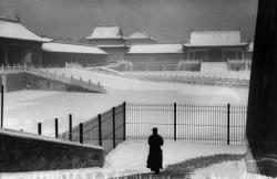 last-picture-show: Marc Riboud, Forbidden City, Beijing, China, 1957 