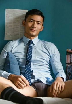 aoficezana:  asian-men-are-superior: bestasiangays:  rebelziid-ii:  [ Special Post ] Sexy Secretary [ Your new office mate ]  https://bestasiangays.tumblr.com/archives   🔥🔥🔥🔥🔥🔥   Sexy