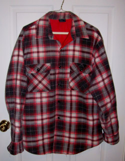 susoriginals:  Vintage 1970s Men’s Plaid Flannel Shirt Jacket by JC Penney Men’s Shop Large Only 10 USD  
