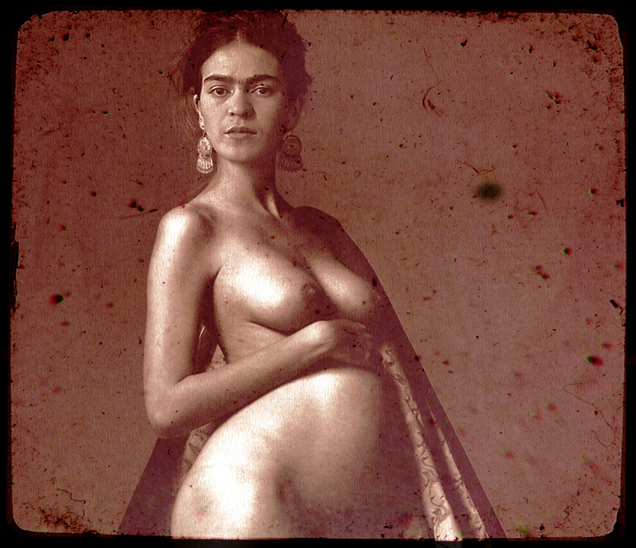 Nude photos Frida Frida Sante