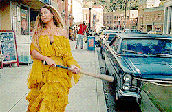 nickisxminaj:  Beyoncé (LEMONADE) | Unbreakable Kimmy Schmidt (LEMONADE Parody) 