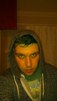heltotheyeah:  personalitydisordered:  The eyes of a rapist, people.  You tagged yourself as unf? Ohhhh Jamie…   Oh my god you have Joker hair! With our hair colours combined we’re like the Power Rangers o.o well three of them.. or the Power Puff
