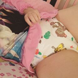 aballycakes:  I’m my Daddy’s little monkey, and now I have monkey diapers! 