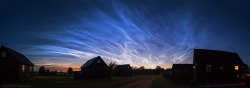 the-geeky-farmer:   Astronomy Picture of the Day - 2014 July 31 Veins of Heaven Transfusing sunlight through a still dark sky, this exceptional display of noctilucent clouds was captured earlier this month above the island of Gotland, Sweden. From the
