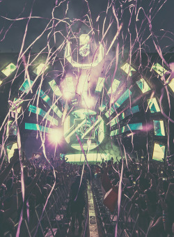 dillonmeowfrancis:  Zedd at Ultra Music Festival 2014 | Rukes