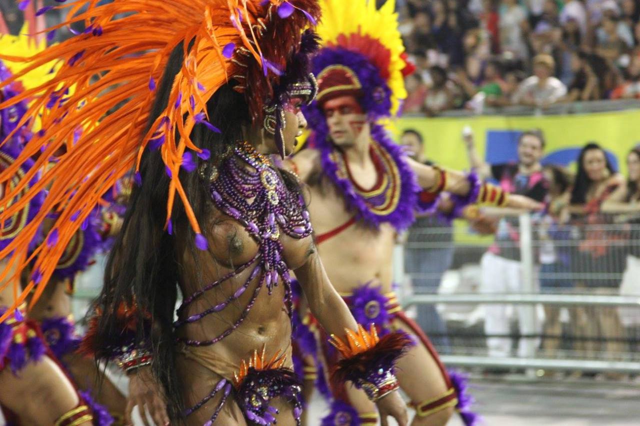 

Brazilian woman at a 2016 carnival. Via Liga Carnaval LP. 

