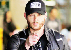 archiveblog0101:  Jensen Ackles arrives back in Vancouver, BC Canada to get a start on prepping for the 10th Season of Supernatural. 