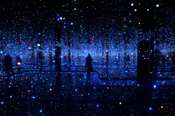  Yayoi Kusama, Infinity Mirrored Room - Filled with the Brilliance of Life (2011) &ldquo;Eccentric Japanese artist Yayoi Kusama’s intriguing art installation at the David Zwirner gallery in New York tussles with a tough concept that most of us have
