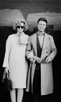 child-of-ziggy:  David Bowie and Tilda Swinton, photographed by Floria Sigismondi. 