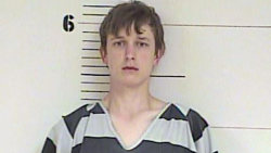 hesadude666:  crimesandkillers:  Transcript between Jake Evans and 911 dispatch operator 911 Dispatch: Parker County 911, where is your emergency? Jake Evans: Uh, my house. 911: What’s the emergency? Evans: Uh, I just killed my mom and my sister. 911: