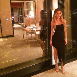 meanwhileinvegas:  Love this city #datenight by tal_jan http://ift.tt/1Co7p2P