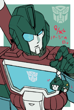 momiji-mame:  The day of the Perceptor is August 4. 