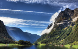 jeg-savner-norge:  Majestic Norway by TheFella on Flickr.