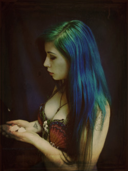 dyed-hair-dont-care:  “sometimes I pretend I have fins.”
