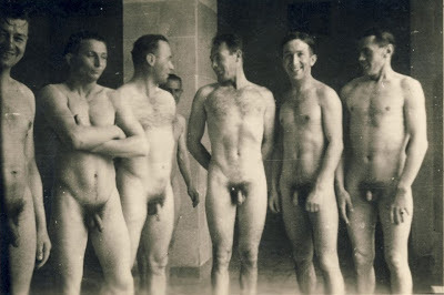 Amateur military men naked