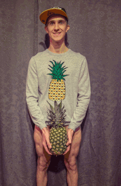 wicked-trousers:🍍💥🍆