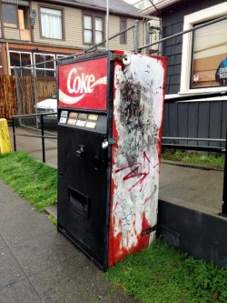 wendycorduroy:  zeroesper:  unexplained-events:In Seattle, Washington, an aged and allegedly “haunted” coke machine has been in the same spot for over fifteen years, but despite its outward appearance the machine is fully functional. In fact, the
