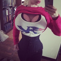 pixeefox:  Waist training day 3. Now time for My first spring run! 
