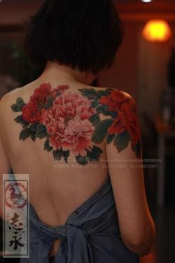 chronicink:  Colour peony flowers shoulder/back tattoo by Master Ma.