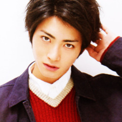 aokinsight:  For those who said that Tatsunari is â€“not hansome and cute enoughâ€“ to be Kageyama. 