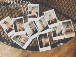 psy-faerie:  psy-faerie:  A Polaroid photoset for a very special fan - will be sent out along with panties, prints &amp; baked goods 🖤 Contact me for your own goodies 🖤  Find my videos and more by searching LittleMissElle at ManyVids.com 🖤  🔪please