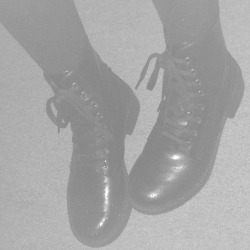 bought some topshop boots today, £10- were £40. Yay sales!