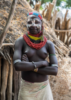   Ethiopian woman, by Stephan Haecker.  