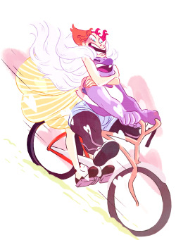dokirosi:  I missed pearlmethyst bomb, but this is my late contribution for the last day (which was yesterday).Human!Au in which Pearl might have mentioned that she didn’t knew how to ride a Bike and Amethyst thought it would be a good Idea to teach