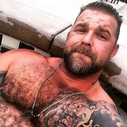 hotdadsbigcocks:  JSP, getting better with age