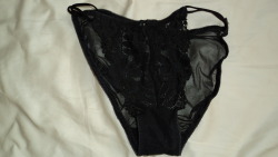 bapclub:  Sexy blonde milf Customer of mine left these sexy black  lace panties in her bathroom hamper! My gain and it’s always hot knowing the lady and seeing what she wears! raid on! 