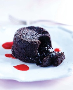 im-horngry:  Vegan Molten Lava Cake - As Requested! XLava Cake with Raspberry Coulis!