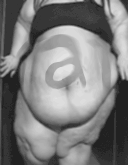 astrangefatlady:  FAT Belly SSBBW Candy Godiva XxX Belly Goddess  Nice big belly