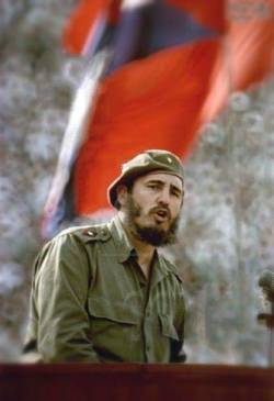 fuckyeahmarxismleninism: fuckyeahmarxismleninism:  November 25, 2016: Death of Comrade Fidel Castro, leader of the Cuban Revolution, great teacher of world’s workers &amp; oppressed.   #FidelPorSiempre    https://painted-face.com/