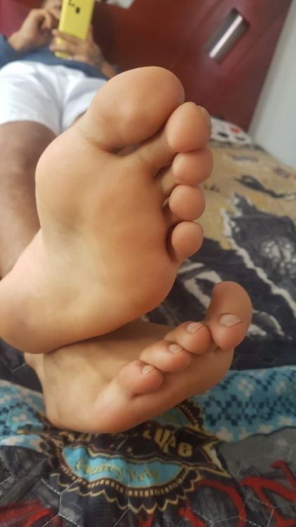 Feet, Socks & Other Cum Filled Dreams!