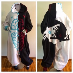 lisa-lou-who:  Wanted to show you guys the Raava/Vaatu custom kigu I just completed! I had so much fun designing this!
