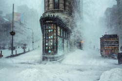 mymodernmet:  NYC Winter Storm Photo Remarkably Resembles an Impressionist Painting 