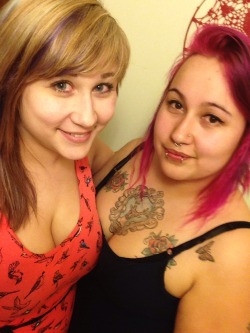 misspennyprimetime:  Drunko inked-kitten and bakey Penny primetime from last night :D whyyyyyy are you moving away imma miss youuuu