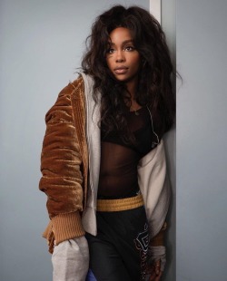 jordanxavierr:  Sza’s new song “Drew Barrymore” is out now! 💙