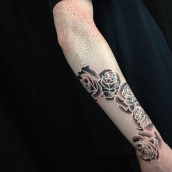 pinksextape:  tattoo-findr:  Nathan Mould Artisan Tattoo - Pittsburgh, PA nathanmouldtattoo   Good god this is gorgeous
