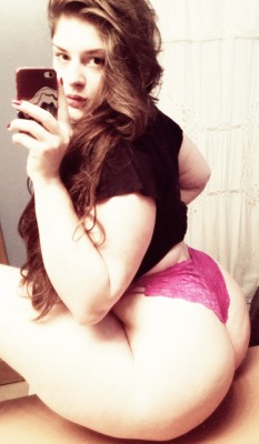 molotowcocktease:  Like “Guurl I think my butt gettin’ big!&ldquo;   This girl is TOO fine.