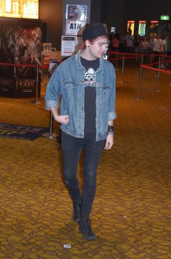 hotdamn5sos: Michael at the movies in Sydney - December 28, 2014 [x]