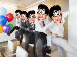 markiplier: CONGA TIME!! Everybody hop on board the official #KickCult CONGA LINE!! But only if you want to haha!  SHE’S COMIN’ ROUND FOR ANOTHER PASS!!HOP ON THE FUN TRAIN HAHA (but only if you really want to no pressure)