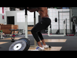 goaltobeswole:  That azz of Cj Wright  is righteous! I need eat it!