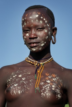    Suri girl with body painting seen in the village Koka, Dietmar Temps   