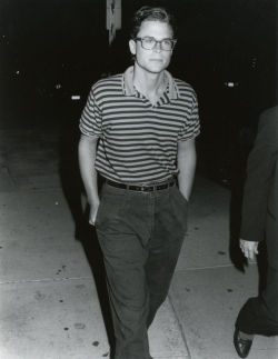 ohmy80s:Rob Lowe ft. 80’s glasses