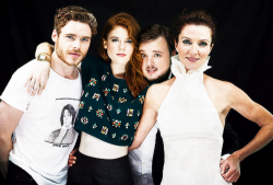 roselesliesource: Richard Madden, Rose Leslie, John Bradley &amp; Michelle Fairley photographed at San Diego Comic Con for Entertainment Weekly