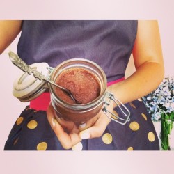 thevegancart:  (Via: http://instagram.com) Making some homemade Healthy Nutella 👌 Recipe is on my blog—&gt; http://ift.tt/1kLummC #glutenfree #dairyfree #processedsugarfree #organic #vegan #raw #healthyeating #wholesome #superfoods #enjoy